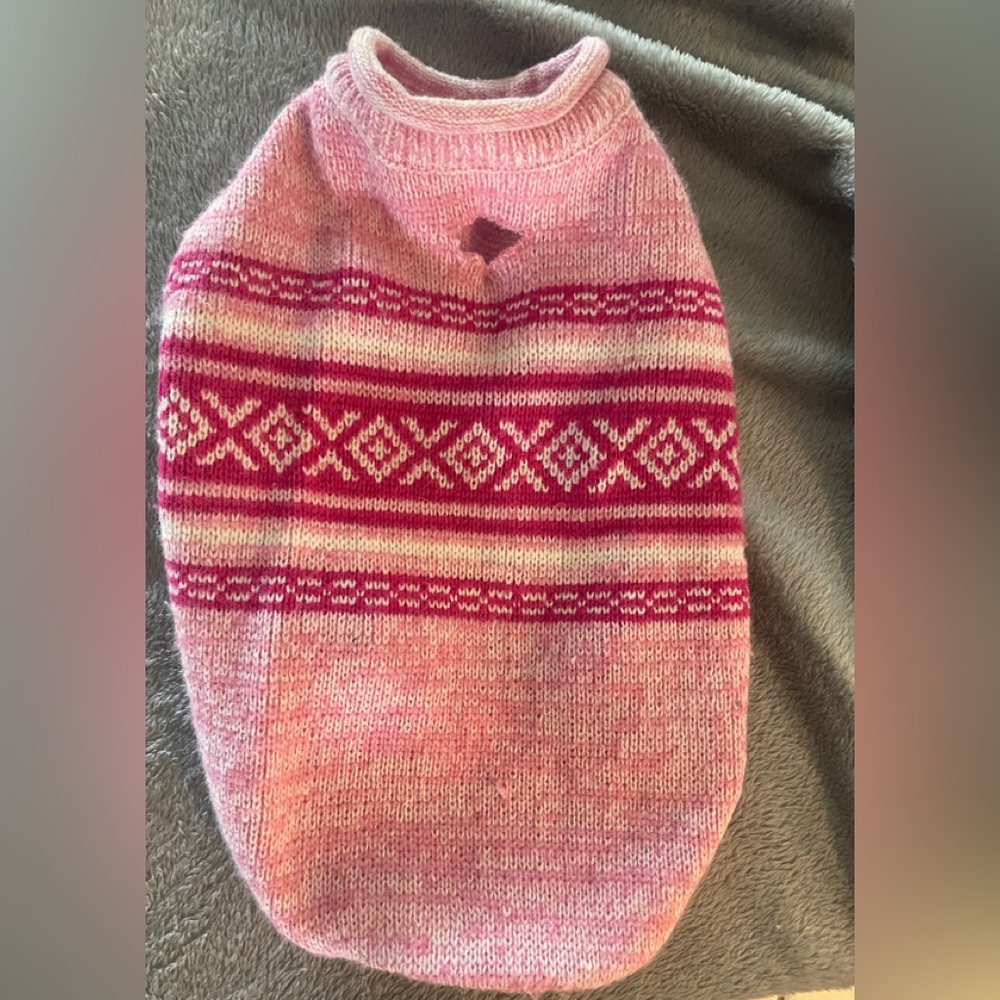 Bailey and Bella VGU Dog Sweater. Pink Fair Isle. Size M/ M